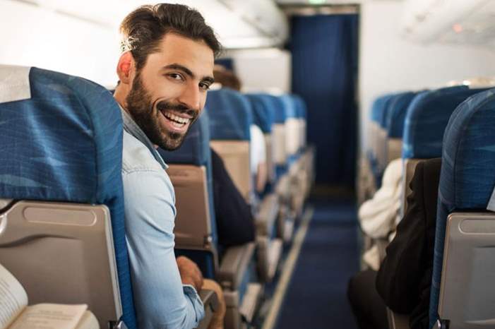 Happy-passenger-e1494847969809-916x515