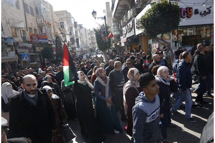 12183121184178242278763222132173