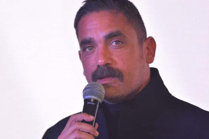 طفل-يشارك-أمير-كرارة-بالملصق-الدعائي-لـ-كلبش3-1300x600