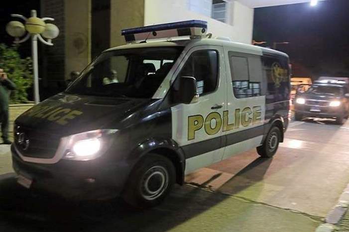 5cb612d0d43750c4738b4567