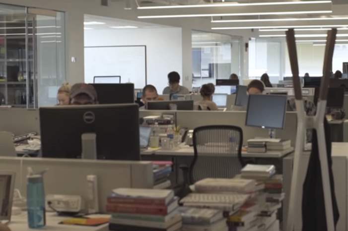 5cbef77795a5977a3c8b4610