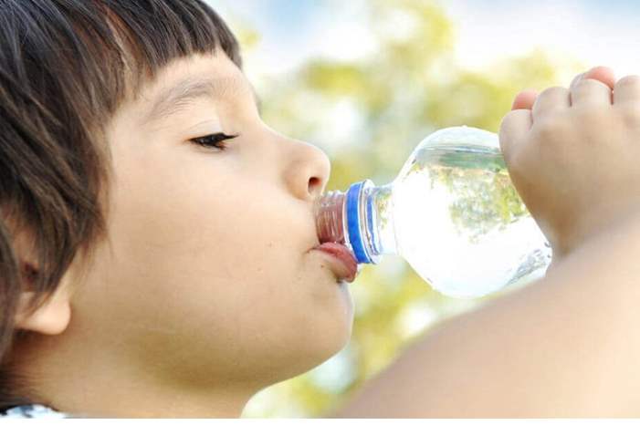 شرب-المياه-1300x600