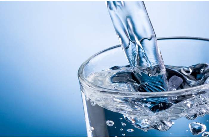 للمقبلين-على-الصيام..-16-خطرًا-لقلة-شرب-الماء-بعد-فطور-رمضان..-احذروها-1300x600