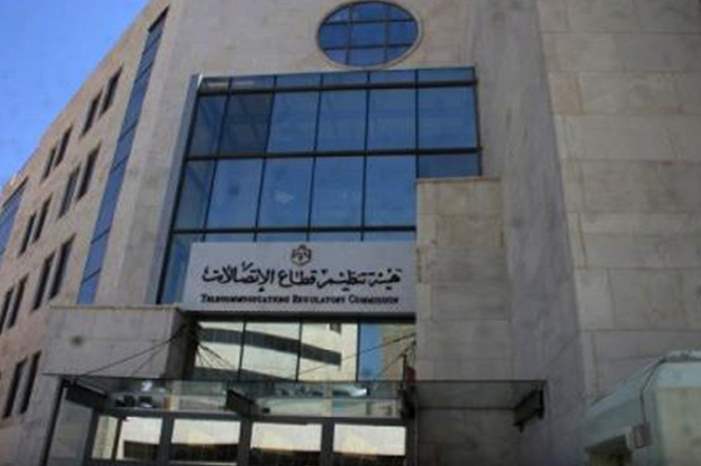 6083b7118837f52d2d49b9443e5fa386