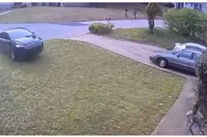 5ca3637195a597aa4e8b45ca