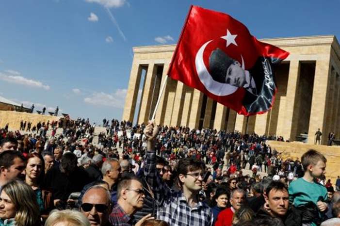 2019-04-02T140153Z_1187093650_RC1294858620_RTRMADP_3_TURKEY-ELECTION-750x430