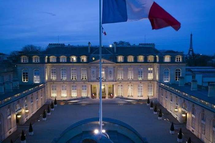 5cab1bbf95a59742558b457e