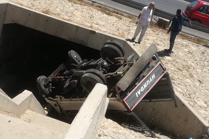 5201911125652104220777