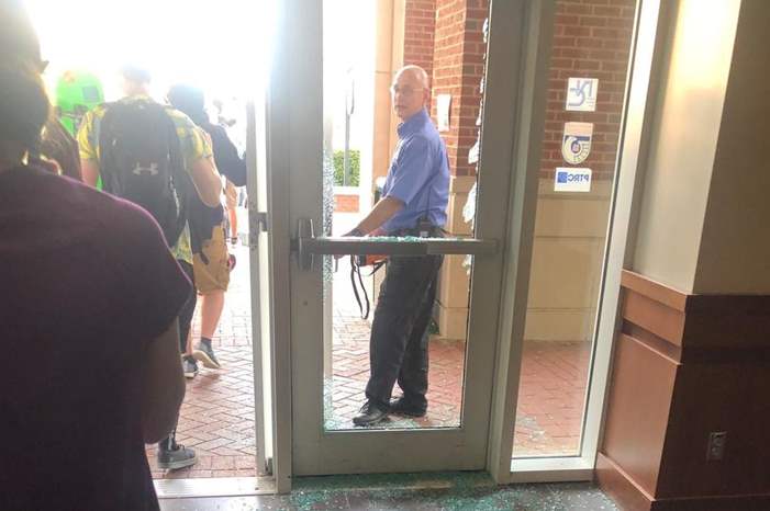 b778189d-0771-49e0-bfc6-b667cf0f50f4