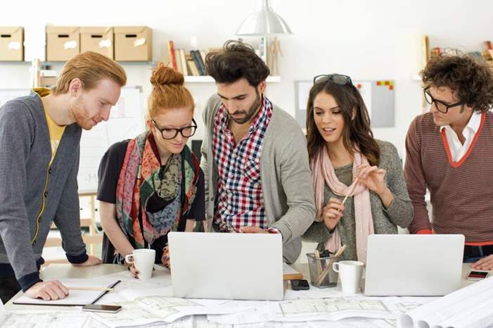 2014%2F04%2F25%2Fa0%2Fstartupteam.9b91f.jpg%2F950x534__filters%3Aquality%2890%29