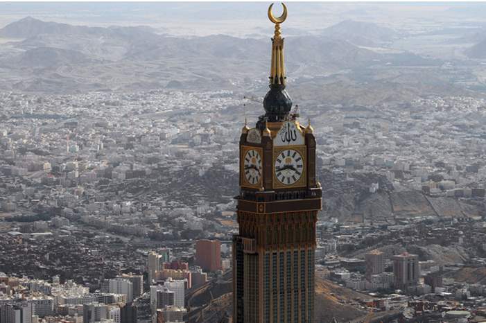 5ce63bb195a5972f228b461f