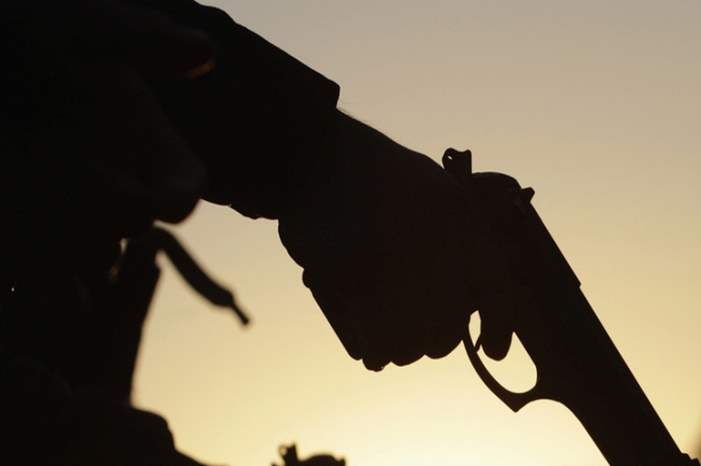 5ce930dd95a59727538b4605