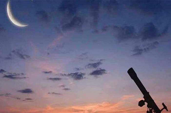 1556809007122589433100