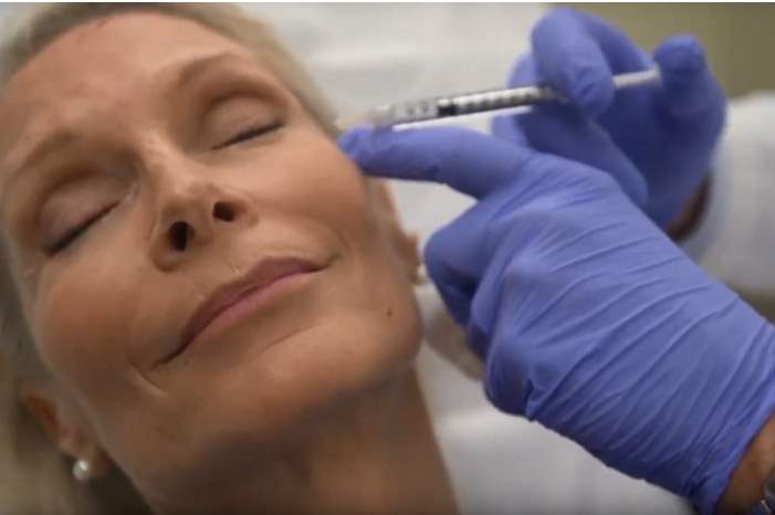 5cc99201d4375013198b4570