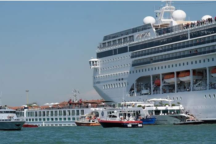 5cf3cd97d43750614e8b462f