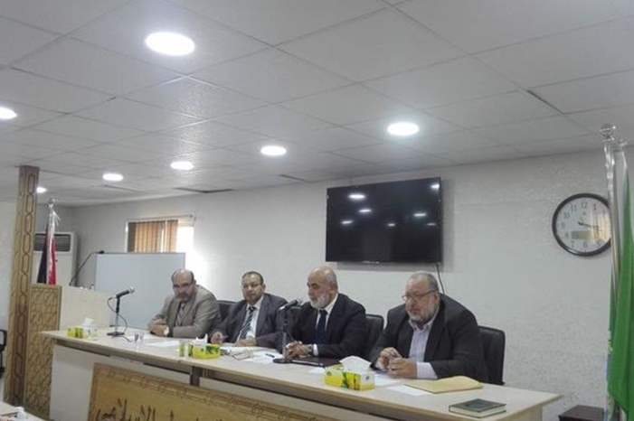 bd5cdbd79fc9392394a78a58eb5b8c8a