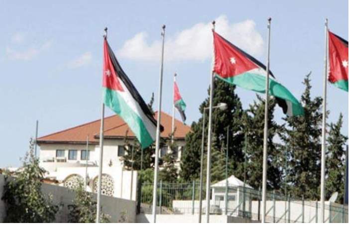 ae8de8c642c892a60edf43710ac04703