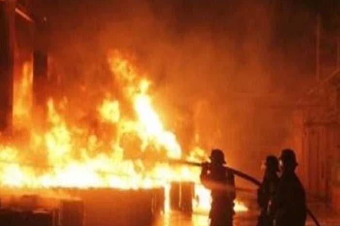 2016_11_28_21_56_20_66