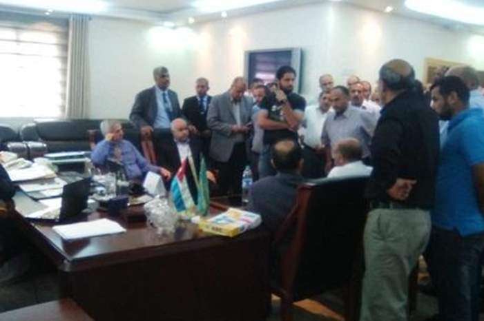 main_image5ba3927f6de2b