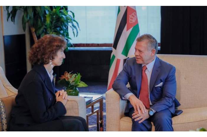 جلالة الملك خلال لقائه مع المديرة العامة لـ %26quot%3Bاليونسكو%26quot%3B أودري أزولاي  في نيويورك