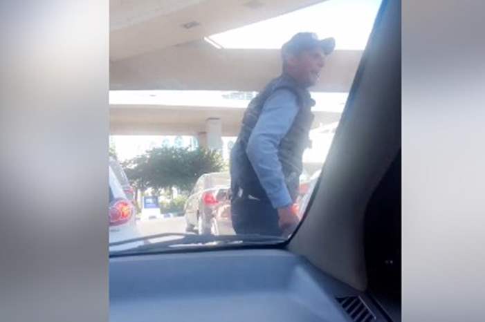 e40a3fcbd0cec9c2ca672bcf47664f73