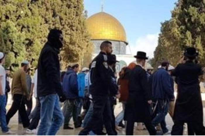 20180724010428-310x205