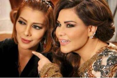 تحميل المقاطع من تويتر Neon Signs Movie Posters Movies