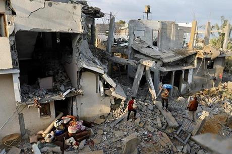 شهداء بينهم أطفال ونساء في قصف الاحتلال منزلا في غزة