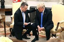 5bc25278d43750b81c8b457d