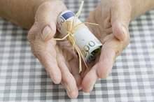 80-221256-statistic-french-generosity-donations_700x400