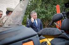 جلالة الملك عبدالله الثاني، القائد الأعلى للقوات المسلحة، يزور المديرية العامة للدفاع المدني