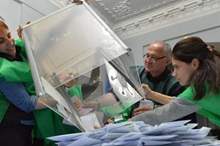 5bd69430d43750eb3f8b45d2