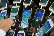 Pokemon_Go_Played_On_15_Phones_0_62168827_ver1.0_1280_720