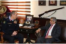 c53e2ba49278545c11958396c9aa60d8