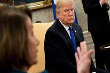 ترامب-بيلوسي-740x430