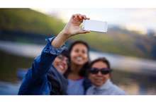 2015%2F09%2F22%2Ff5%2Fselfie.1232d