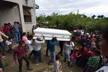 فارقت الطفلة جاكلين كال (7 أعوام) الحياة قبل أكثر من أسبوع