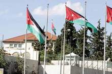 12201831132424956913645