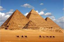 egypt-cairo-pyramids-of-giza-and camels-2