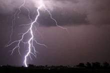 عواصف-رعدية-رياح-قوية-سقوط-برد-660x330-1547309198