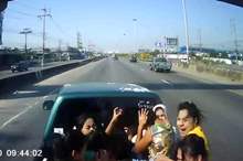 LiveLeak-dot-com-Snapshot-90_1555109658