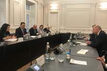 5dfe5288271b1069fe5bd43165fcf909