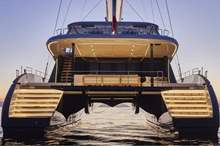 78-230403-luxury-yacht-amazon_700x400