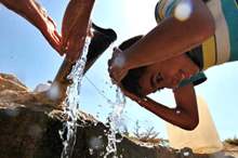 19_2017-636341591843080998-308