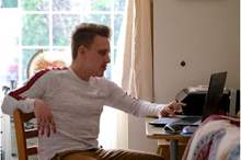 121-155412-job-seeker-applied-400-jobs-2