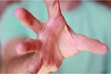 videoblocks-hand-ready-to-strangle-someone_sbbt3iuvf_thumbnail-full14