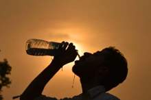 0الحرارة-تلامس-الـ45.5-والحرائق-تشتعل..-موجة-حر-تضرب-بلدين-قريبين-من-لبنان--660x330