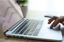 videoblocks-working-woman-finger-hand-typing-keyboard-and-using-touch-pad-on-laptop-computer_rfipe00xm_thumbnail-full08