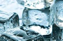 glacon-plein-i-900-414x694