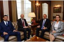 a438e577b2f8da93c50e295fbfaf965e